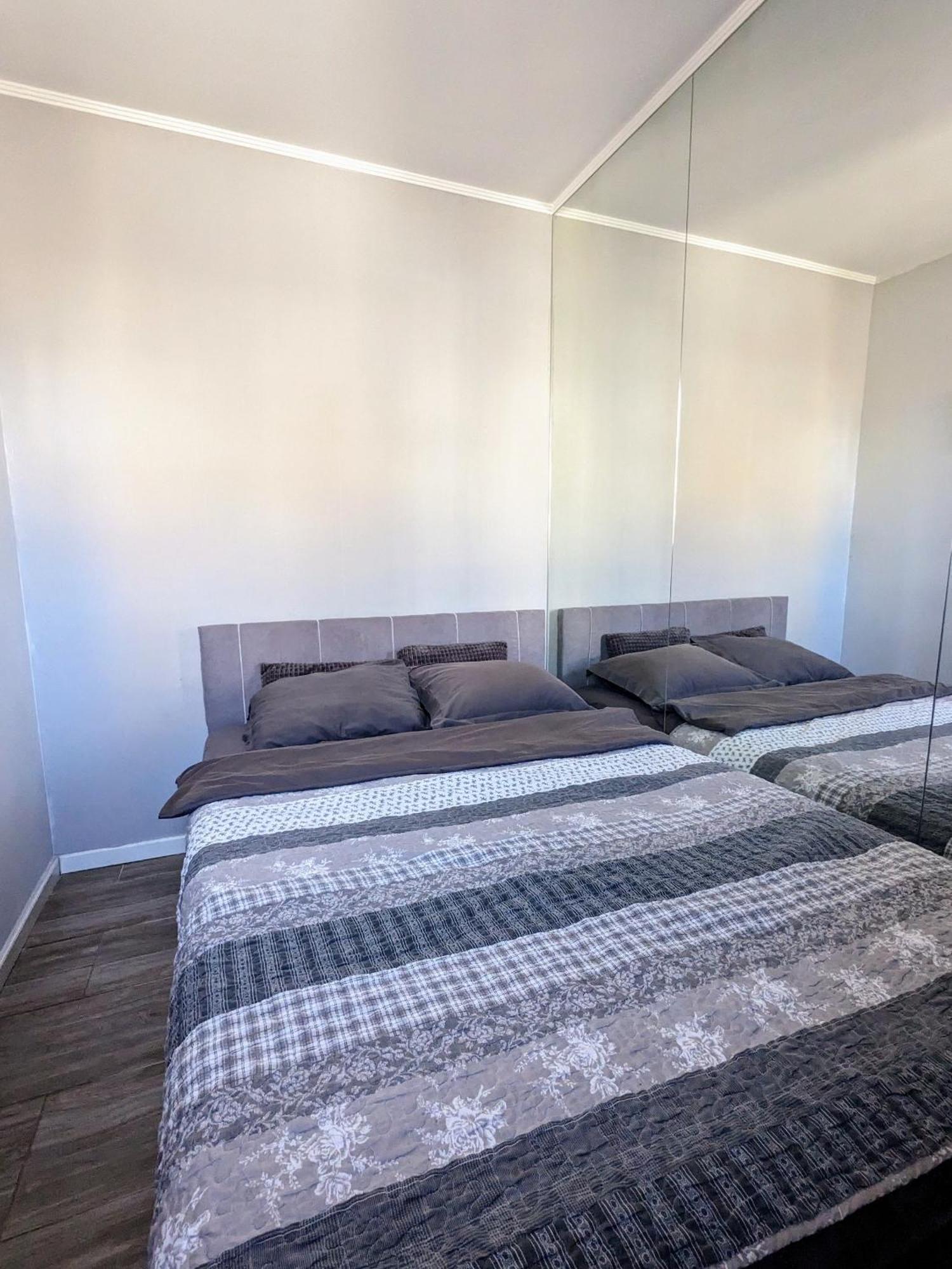 Appartamento Danka Belgrado Esterno foto